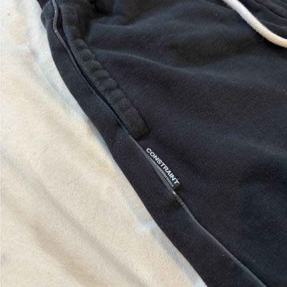 Maz Young streetwear sweatpants with cool graphics - Picture 5 of 10